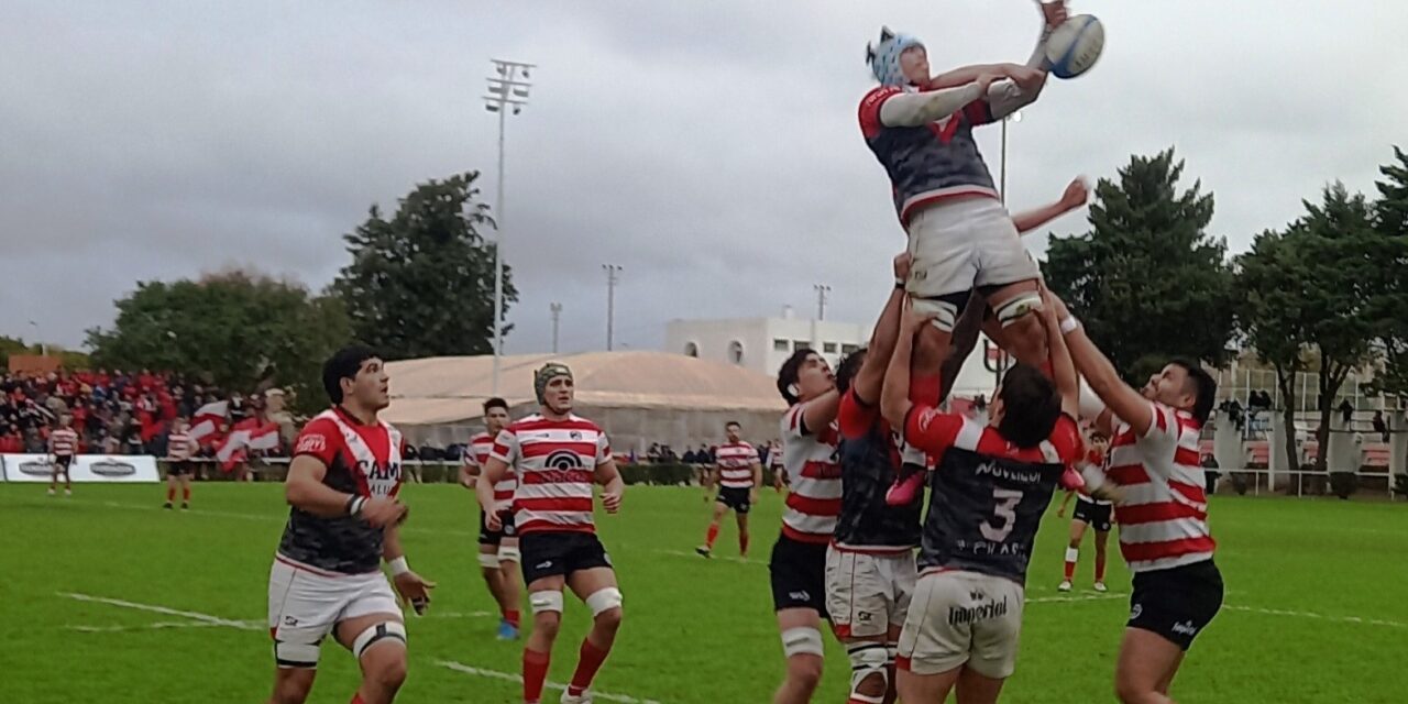 Epico triunfo de Universitario